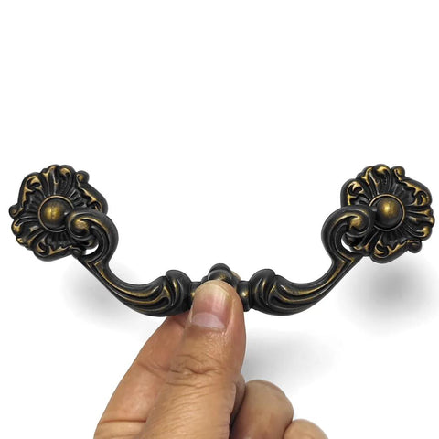 10 Pack 4.5 Inch Center To Center Bail Drawer Pull Antique Brass Swing Dresser Handle Vintage Style Zinc Alloy Durable Hardware held by hand