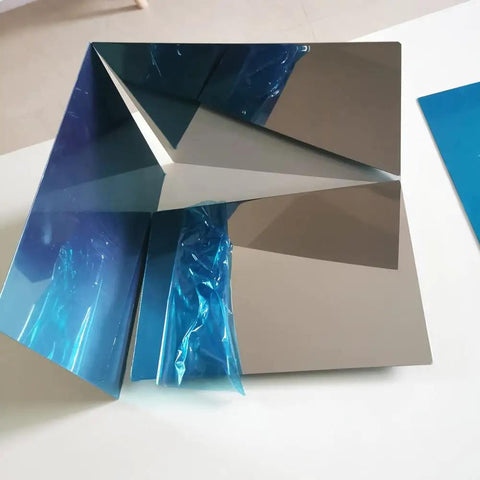 Pro Grade 304 Stainless Steel Sheet With Mirror Finish 200x300mm Metal Plate double-sided protective film partially removed