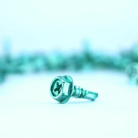 Top Shelf 1/2 Inch Number Ten Self Tapping Screws Box Of 100 with green rust-resistant finish and versatile combo drive head.