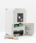 5.5KW 220V H100 Inverter 1000Hz 1/3PH Input Variable Frequency Drive for industrial motors, front view of control panel and terminals