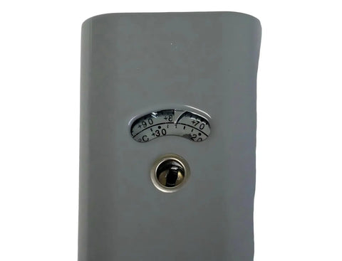 Heavy-Duty Commercial Refrigerator Temperature Control Thermostat With 5 Inch Capillary showing dial and metal casing