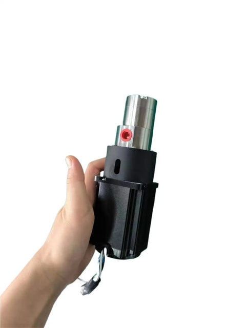 Person holding 150W Brushless Motor 316L Stainless Steel Metering Water Gear Pump Dosing Fluids For Inkjet Inks Magnetic Pump Gear