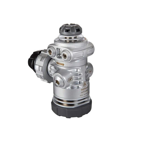 MTX RC Scuba Regulator With Smooth Breathing, Beast Mode Reliability, advanced pneumatic design for demanding dives, close-up view