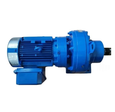 Heavy Duty Gearbox Cnhm1 6125Db 121 Three Phase Induction Motor Built Tough For Heavy Lifting, blue metal casing, side view.