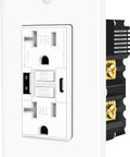 Top Notch Gfci Outlet Featuring Usb C And Type A Fast Charging Ports Self Testing Led Light flush mount receptacle close-up view.