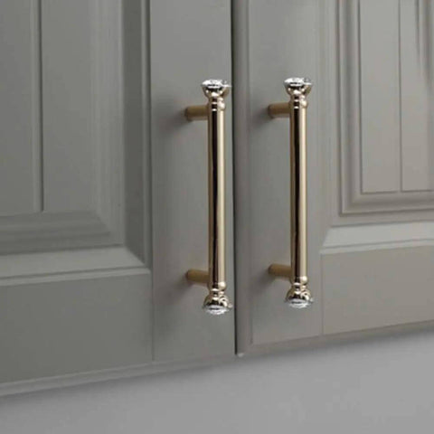 Crystal Cabinet Knobs 2 Pack Diamond Drawer Pulls for Cabinets, Dressers, Wardrobes, and Kitchen Furniture, sleek gold finish