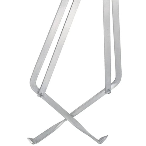Close-up of metal frame of Filter Box Grabber Lift Hoist For Quick Safe One Person Lifting From Ground To Roof Level Foldable