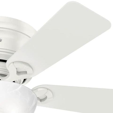 Close-up of Indoor Low Profile Ceiling Fan With LED Light And Pull Chain Control 42 Inch Fresh White Ultra Quiet Multi Speed