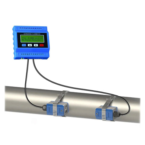 Ultrasonic Flow Meter With TM1 Sensor For Metal And Plastic Pipes, display and sensor attached to pipe, pro grade liquid flow meter