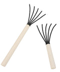 2 Pack Clam Rake With Handle For Beachside Digging Portable Seafood Tool Lightweight and Durable, wooden handles, two sizes