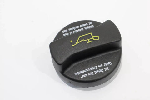 Engine Oil Filler Cap Replacement For Audi And Volkswagen Vehicles Fits 1990s Through 2018 Models Like A4 A6 Q7 Passat Jetta Beetle With OEM Style Seal And Easy Install