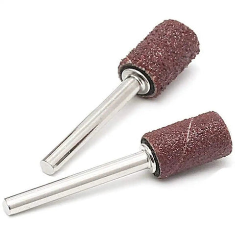 Pro Grade 120 Grit Sanding Drum Bands Set For Rotary Tool Kit With 2 Mandrels, Silicon Carbide Sleeves, close-up on mandrels.