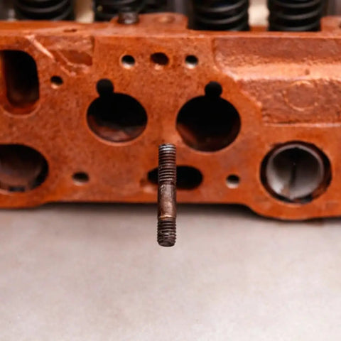 Pro Grade Stud Extractor Tool For Removing Broken Or Seized Studs And Damaged Bolts From One Quarter To Three Quarters Inch use