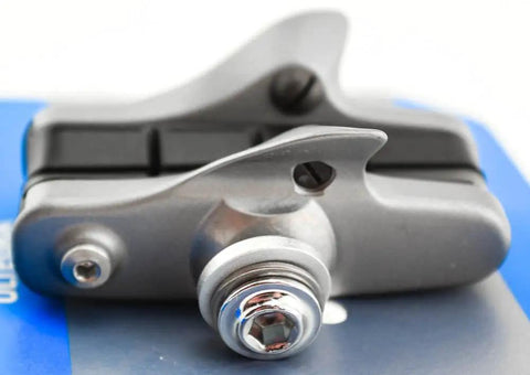 Ultegra Road Caliper Pad Set With Stiff Light Alloy Holder And Replaceable Pads For Smooth Quick Braking Fits Most Road Calipers