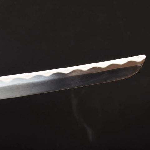 Close-up of the blade on 40 Inch Metal Cosplay Katana With Reverse Blade From Rurouni Kenshin Himura Anime Sword For Cosplay And Display