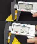 Caliper measuring dimensions of Eight Pack DC Geared Motors 3V To 12V For Aircraft Toys Robotic Bodies And Four Wheel Drive Cars