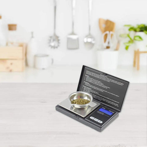 Pocket Digital Scale 600g Capacity With Zero Point One Gram Precision, LCD Display For Grams Ounces Carats And Grains in kitchen