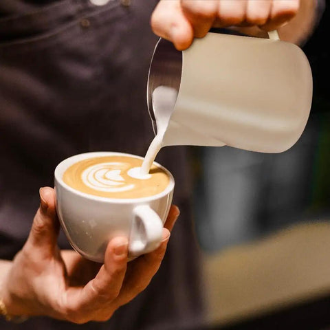 Barista Grade Pro Style Stainless Steel Milk Frothing Pitcher 600ml 20oz Double Wall Milk Jug pouring for latte art