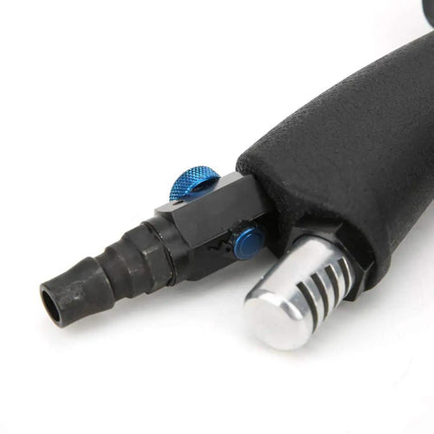 Heavy Hitter Air Impact Wrench Pneumatic Fastening Tool 65 Nm 8000 Rpm air connector with black rubber grip and blue knob