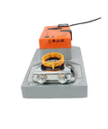 Heavy Duty 16Nm AC24V SMQ24A Motorized Damper Actuator For HVAC Vents with mounting plate and orange grip.