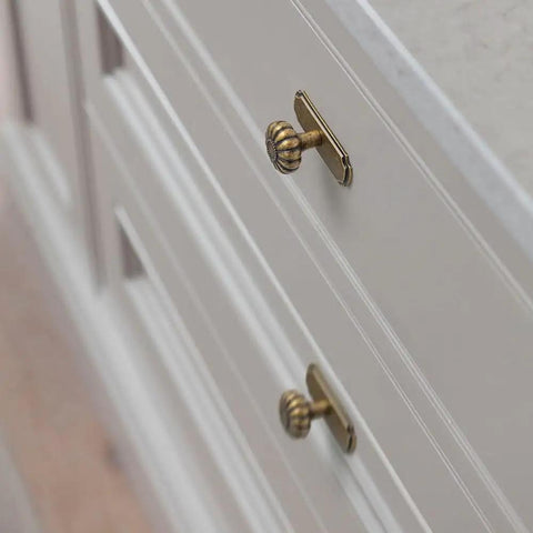 Set Of 6 Flower Inspired Antique Brass Cabinet Knobs With Backplates For Kitchen And Dresser Drawers 1 1/4 Inch Diameter Handles
