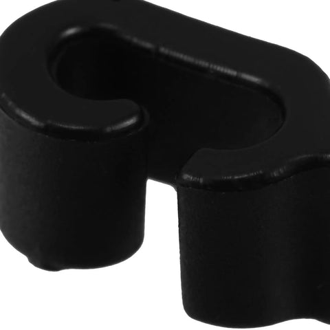 Close-up of a durable plastic clip from Wire Cage Door Clips For Pet Crates And Animal Gates Sturdy Latches And Quick Installation 40 Pack Cat Cage Door Clamps For Closet Organization And Enclosure Hardware set