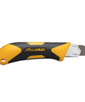 Extra Heavy-Duty 25mm Utility Knife With Ratchet Lock, Razor-Sharp Blade And Seven-Stage Snap-Off System, Fiberglass-Reinforced Handle, Built-To-Last Workhorse For Industrial Construction And Shop Projects. Black and yellow handle with extended 25mm blade