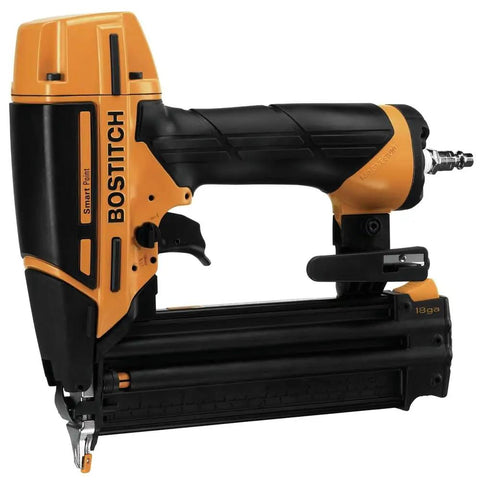 No Sweat 6 Gallon Pancake Air Compressor Rig Paired With Slick 18 Gauge Brad Nailer Kit Delivers 150 Psi And 2.6 Scfm Oil Free Pump With Fast Dual Couplers For Easy Trim Day Projects