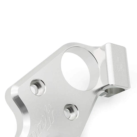 Close-up of Motorcycle Lowering Triple Tree Front End Upper Top Clamp for Hayabusa GSX1300R GSXR1300 1999-2020, CNC machined aluminum