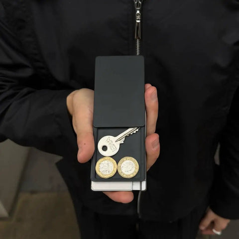 MagSafe Coin Tray With Cardholder Pro Attachment And Detachable Wallet Modular System For IPhone with coins and key