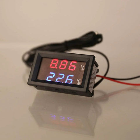 JAGTRADE 2-in-1 car thermometer/voltmeter with square LED display; shows 8.06 V and 22.6 °C; black housing with wires