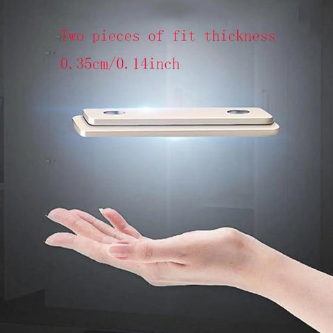 Floating hand holds 4 Pack Cabinet Magnetic Door Catch Set with stainless steel shell and text showing fit thickness dimensions.