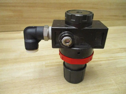 Knockout Quality R600-04 Heavy Duty Pneumatic Air Regulator Featuring Fast Push Lock Rotary Knobs And Badass Reliability For Tight Workshop Setups Operating At 0.05 To 0.83 Mpa Rated With 1/2 To 1/4 Inch Npt Fittings