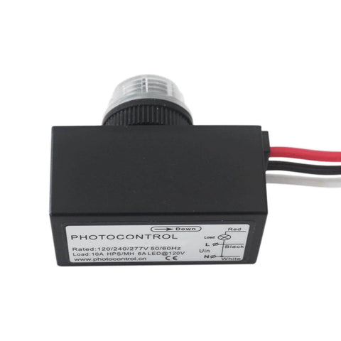 Outdoor Dusk To Dawn Photoelectric Sensor Switch 120 277V Auto On Off For LED Lighting, three-wire, close-up view