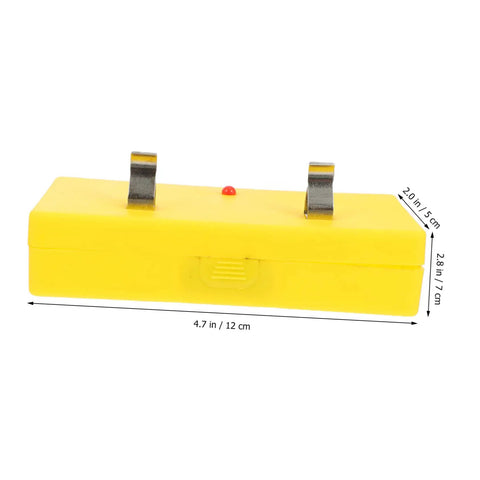 Conductivity experiment kit connector, yellow plastic, 4.7 in long, used for high school physics demonstrations, Boost Your Lab Game With This Top Shelf Conductivity Experiment Kit For High School Physics Classes Featuring Dependable Student Science Tools That Turn Troublesome Demonstrations Into Pure Gold For Any Classroom.