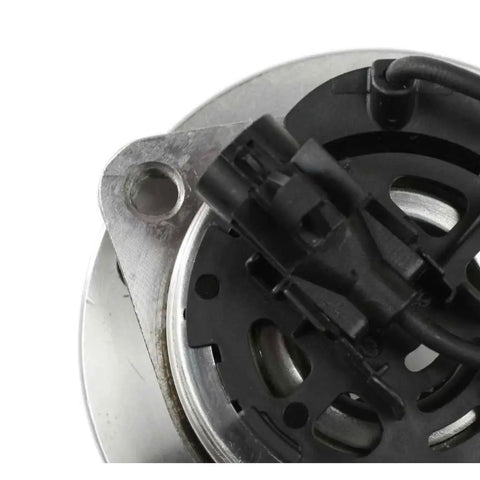Close-up of Chevy Malibu Front Wheel Hub Pair 2004-2012 Driver And Passenger Side 5 Stud 5 Lug With Ball Bearing 30-Spline Replacement