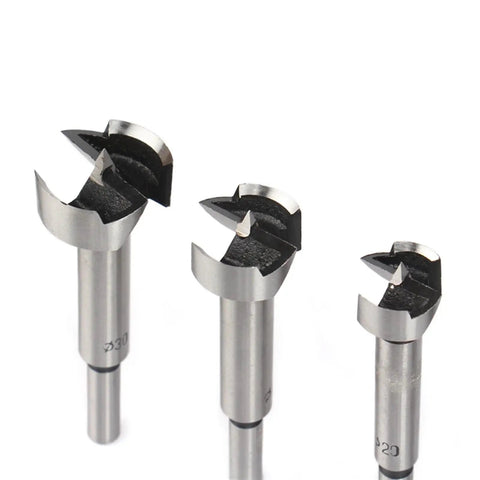 Professional Five Piece Self Centering Hole Saw And Forstner Drill Bit Set For Hardwood Plywood And Plastics showing three bit sizes.
