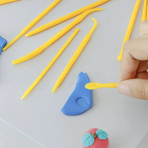 14 Piece Clay Carving Set For Pottery And Sculpting DIY Plastic Polymer Modeling Tools Kit with Comfortable Grips in use
