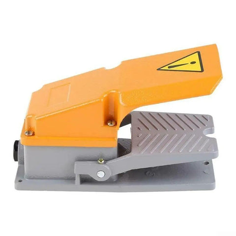 Rugged Heavy Duty Foot Switch Pedal With Guard, Cast Aluminum Build, SPDT Momentary Action, 15A 380V Industrial Controller