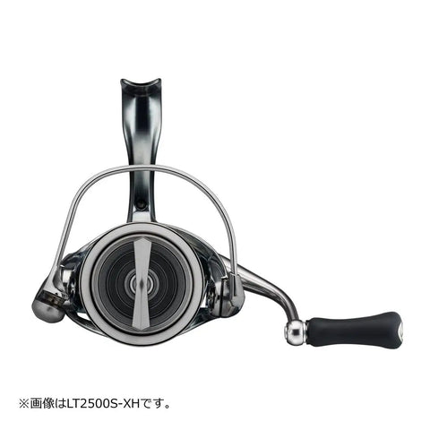 Front view of Beast Igujisto PC LT3000 Spinning Reel 2022 Model With Smooth Cast And High Max Drag, Lightweight 190 G.