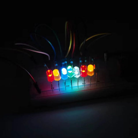ELOOGAA LED resistor kit on breadboard with multicolor 3mm/5mm LEDs and hookup wires