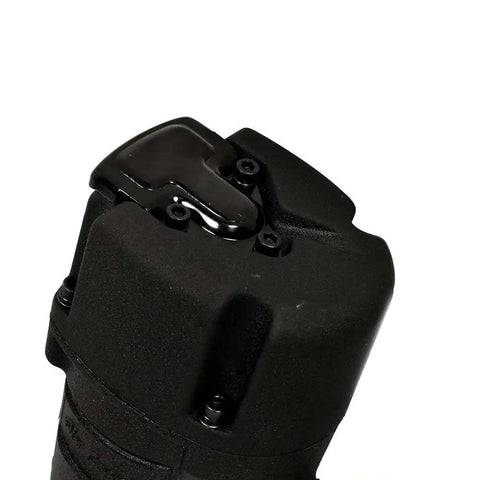 Close-up of 21 Degree Framing Nailer Be A Beast With 3 1/2 Inch Full Round Head Drives 2-3.5 Inch NR83A2 black cap detail