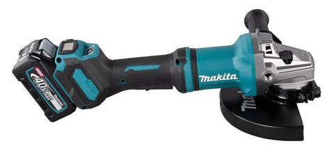 Heavy Duty 40V XGT Angle Grinder With 1700W Equivalent Muscle And Snappy 6600RPM Action With Badass 230mm Disc Setup, side view.