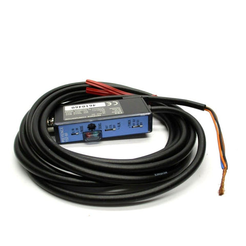 Keyence FS2-60 Fiber Optic Amplifier Sensor with cables for long-distance detection, featuring 8-turn trim, red LED, new condition