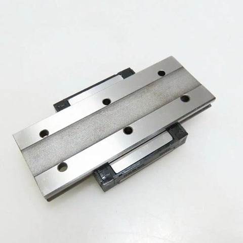 MR15 MR15WL Linear Slider Block For Precision CNC Linear Guide Systems With Sealing Plate And End Face Gasket Taiwan Made By CPC Full Range Of Guides Custom Length Cuts Available, metal rail block top view