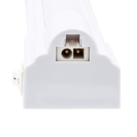 Close-up of connector on LED Under Cabinet Light 18 Inch With 900 Lumens Warm White 3000K Plug In Undermount Strip Lighting