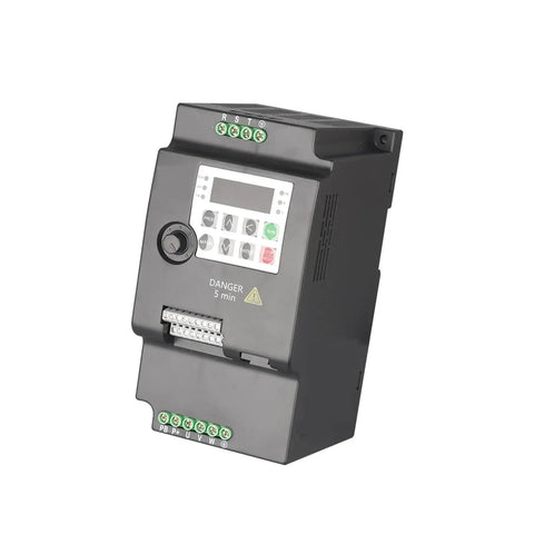 3 Phase VFD Variable Frequency Drive Inverter 0.75KW To 5.5KW 220V-380V For 3 Phase Motors, front panel view