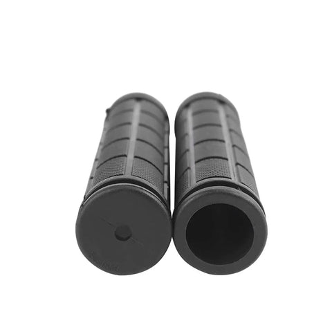 Non Slip Rubber Mountain Bike Handlebar Grips 4 Pairs For BMX MTB Kids Boys Girls Comfort Grip with soft black rubber texture