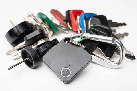 Heavy Equipment Key Master Set With Smart App Locator And Numbered Tag Hanger Built For Fleet Machinery Compatible With Thousands Of Makes So You Can Ditch Lost Key Panic And Keep Your Shop Dialed In Tight Daily