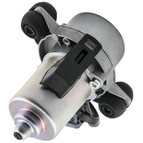 Durable Vacuum Pump Assembly For Diesel Engines Compatible Up28 20804130 20939309 31317530 Reliable Replacement Part For Enhanced Engine Performance And Consistent Operational Efficiency On The Road